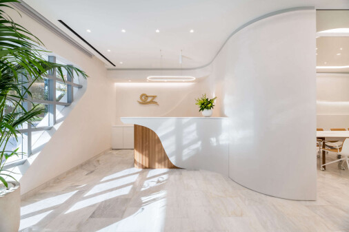 South_Developers_Golden_Yachts_01